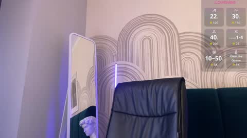 Vivian Evans online show from 03-31-26, 01:07