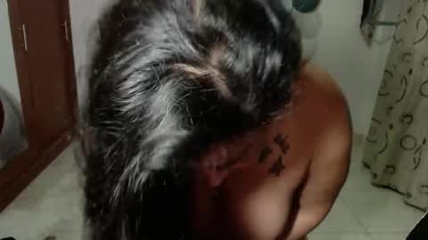 Snapshot of vivian_milf_paint chatting on 10-09-25, 03:48 vivian_milf_paint online show from 10-09-25, 03:48