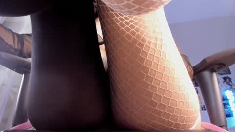 vivian_qwerty online show from 12-02-24, 07:25