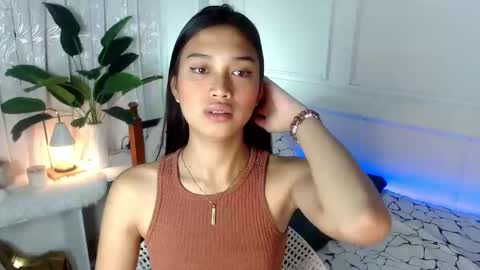 Vivian online show from 02-04-25, 08:59