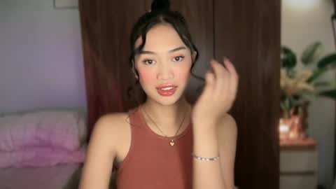 Snapshot of vivian_roberts chatting on 07-16-26, 11:22 Vivian online show from 07-16-26, 11:22