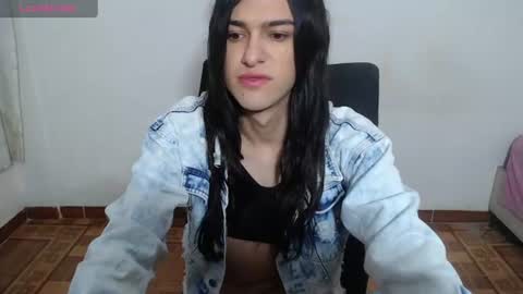 Snapshot of vivianalatin chatting on 06-16-26, 12:08 instagram Viviana73215 online show from 06-16-26, 12:08