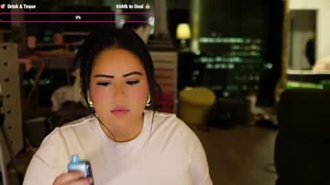 Snapshot of vivianaortega chatting on 12-03-24, 02:14 Vivi online show from 12-03-24, 02:14