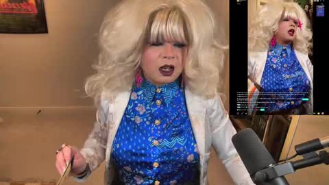 Snapshot of vivianfrost chatting on 05-17-26, 03:26 VivianFrosty online show from 05-17-26, 03:26