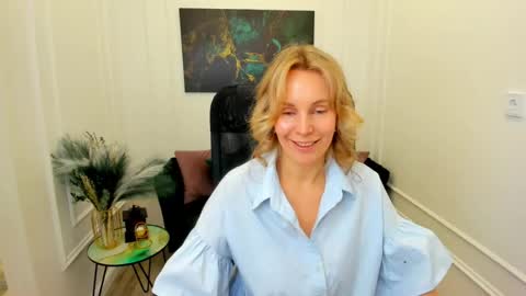 Sinti online show from 05-15-26, 04:52
