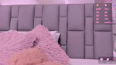 Vivi online show from 10-11-25, 12:04