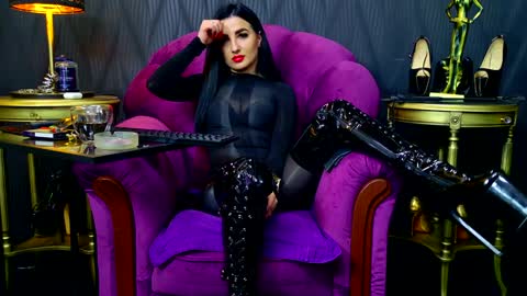 Snapshot of vivianreeve chatting on 12-09-24, 06:03 Vivian Reeve online show from 12-09-24, 06:03