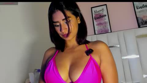 vivi online show from 05-20-26, 10:27