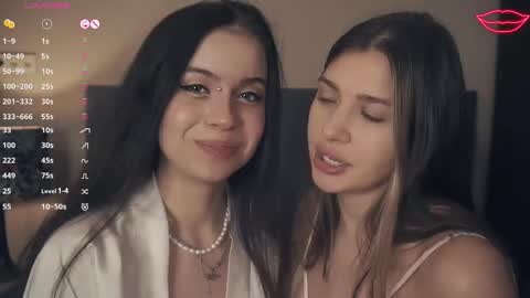 Nelly and Mari online show from 02-12-25, 07:13