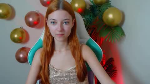 Snapshot of vivien_leight chatting on 10-29-25, 07:15 Vivien online show from 10-29-25, 07:15