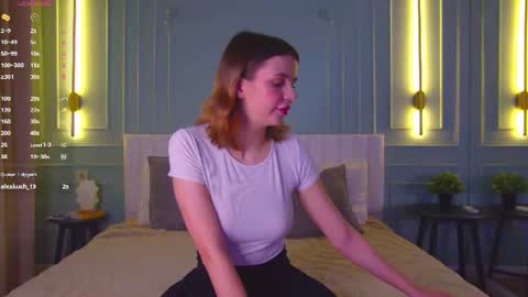Snapshot of vivien_ronal chatting on 07-27-26, 06:26 Sophia online show from 07-27-26, 06:26