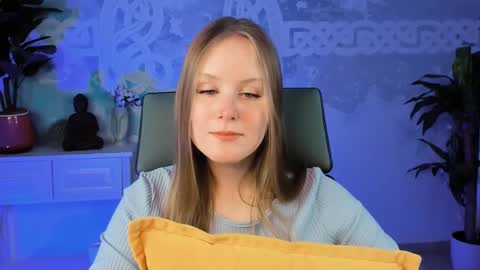 Snapshot of vivienleeigh chatting on 03-01-25, 03:16 Vivien online show from 03-01-25, 03:16