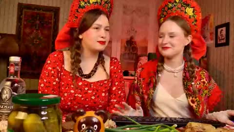 Snapshot of vivienleeigh chatting on 09-27-25, 10:09 Vivien online show from 09-27-25, 10:09