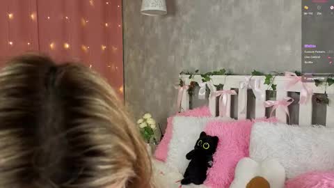 vivyboo111 online show from 02-07-26, 08:34