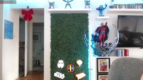 Snapshot of vixen_lockheart chatting on 11-14-25, 05:44 Vixen online show from 11-14-25, 05:44