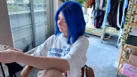 Snapshot of vixenp chatting on 09-18-25, 04:53 Polly Online mostly at 9pm-2am UK Time online show from 09-18-25, 04:53