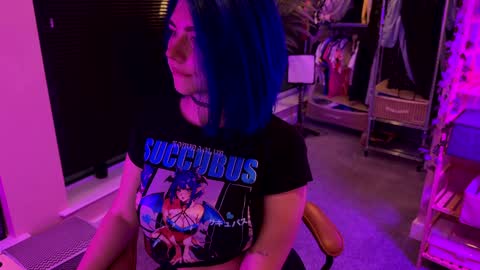 Snapshot of vixenp chatting on 10-03-25, 05:54 Polly Online mostly at 9pm-2am UK Time online show from 10-03-25, 05:54