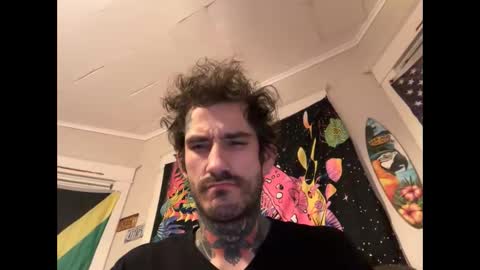 Snapshot of vj48826 chatting on 10-18-25, 03:09 VJ online show from 10-18-25, 03:09