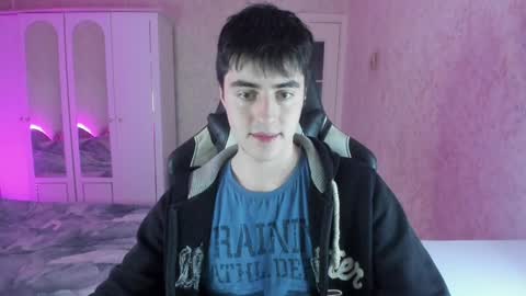 Snapshot of vlad1605 chatting on 01-18-25, 08:30 Martin online show from 01-18-25, 08:30