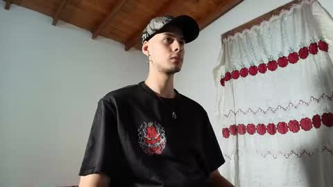 Snapshot of vlad__night chatting on 05-16-26, 03:47 Vlad online show from 05-16-26, 03:47