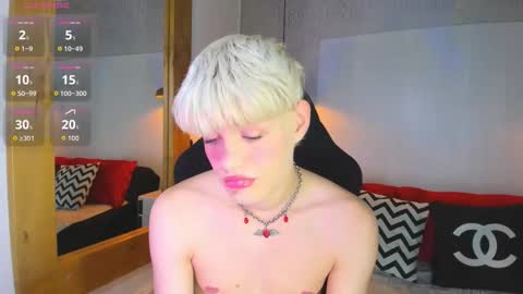 Snapshot of vladhellsing4 chatting on 02-13-26, 02:02 Vlad online show from 02-13-26, 02:02