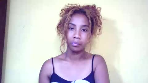 Snapshot of voahary chatting on 05-29-26, 05:27 voahary online show from 05-29-26, 05:27