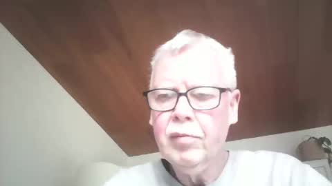 Snapshot of volkeronly chatting on 02-18-26, 12:34 volkeronly online show from 02-18-26, 12:34