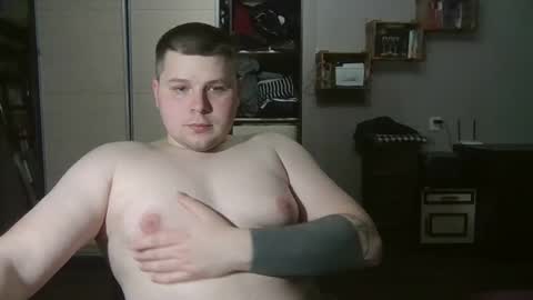 Volshebnik1302 online show from 03-10-25, 08:56