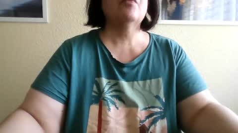 Mary online show from 07-29-26, 03:32