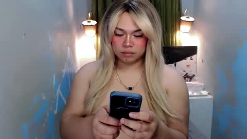 Nathalie online show from 12-09-24, 12:34