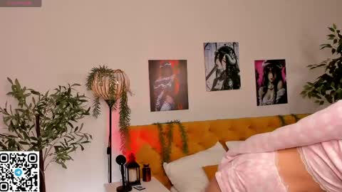 Vonen online show from 05-25-26, 09:37
