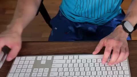 Snapshot of voterki796 chatting on 09-15-25, 05:24 voterki796 online show from 09-15-25, 05:24