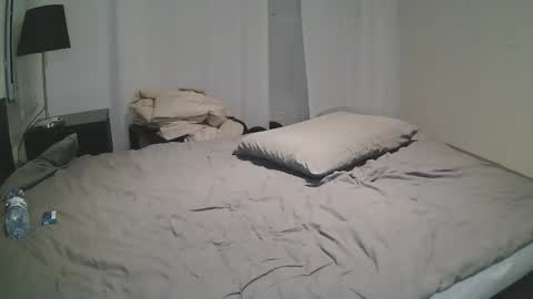 Snapshot of vouvoucouple chatting on 01-21-25, 05:41 Tim online show from 01-21-25, 05:41