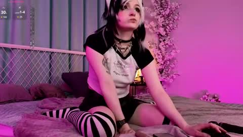 vronnier online show from 04-25-26, 04:15