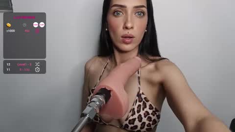 vsantini_ online show from 09-21-25, 02:57