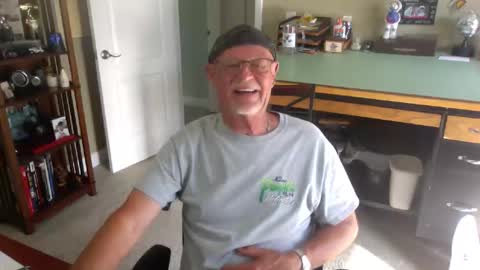 Vueuorme online show from 05-10-26, 01:49
