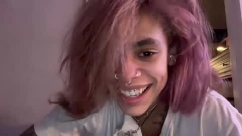 vveejay online show from 10-22-25, 06:24