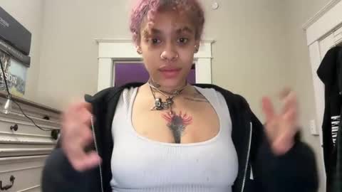 vveejay online show from 10-27-25, 08:51