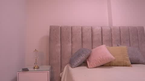 Violeta online show from 12-03-25, 03:03