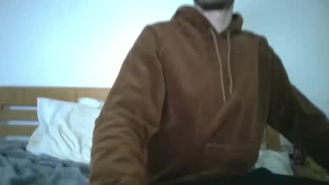 hung boy online show from 01-04-25, 04:23