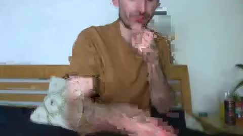 hung boy online show from 01-05-25, 09:47