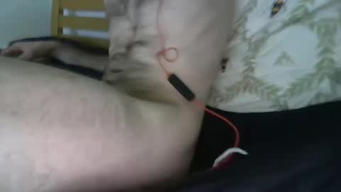 hung boy online show from 01-06-25, 04:36