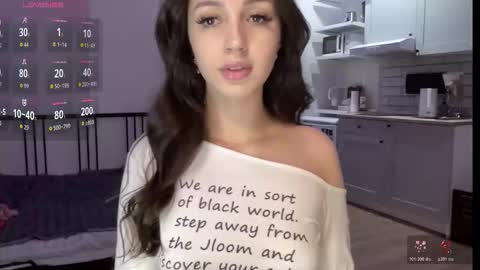 Alice  Before pvt write to me in PM  online show from 11-05-25, 09:26