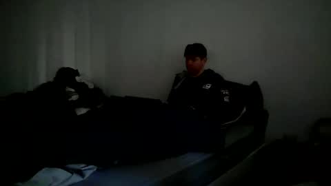 Snapshot of w919 chatting on 12-20-25, 12:56 V online show from 12-20-25, 12:56