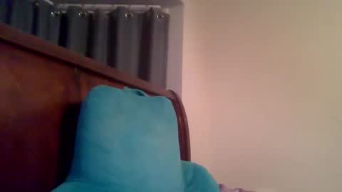 Snapshot of wacky30 chatting on 11-28-25, 07:33 wacky30 online show from 11-28-25, 07:33