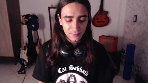 Snapshot of wake_and_bakee chatting on 03-08-25, 10:02 John online show from 03-08-25, 10:02