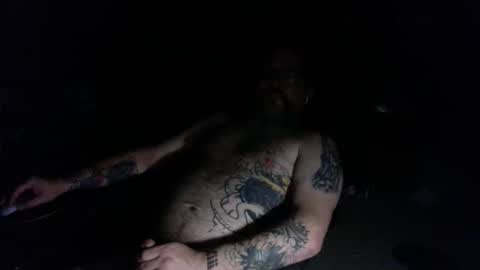 Snapshot of wakeupthedead77 chatting on 10-19-25, 05:52 Mr. Dead online show from 10-19-25, 05:52