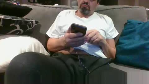 walker033 online show from 01-25-25, 06:45