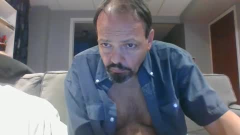 walker033 online show from 09-20-25, 02:34