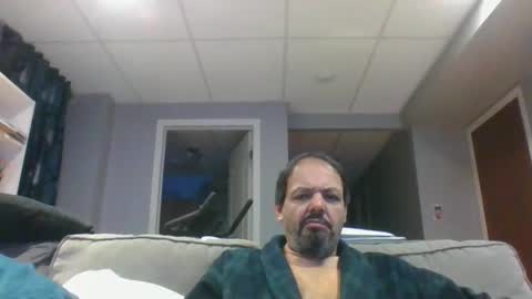 walker033 online show from 12-01-25, 06:40